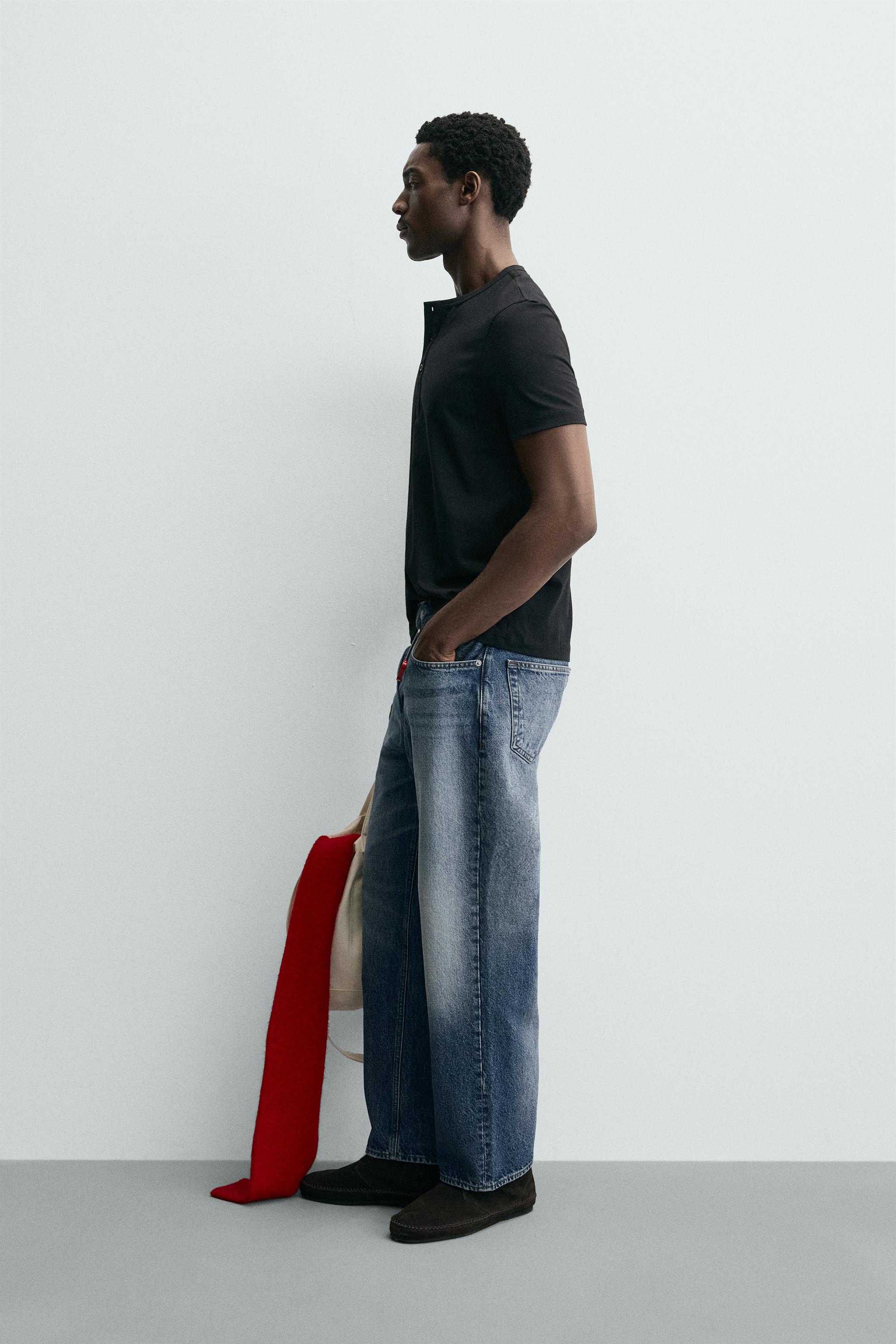 HENLEY NECK T-SHIRT